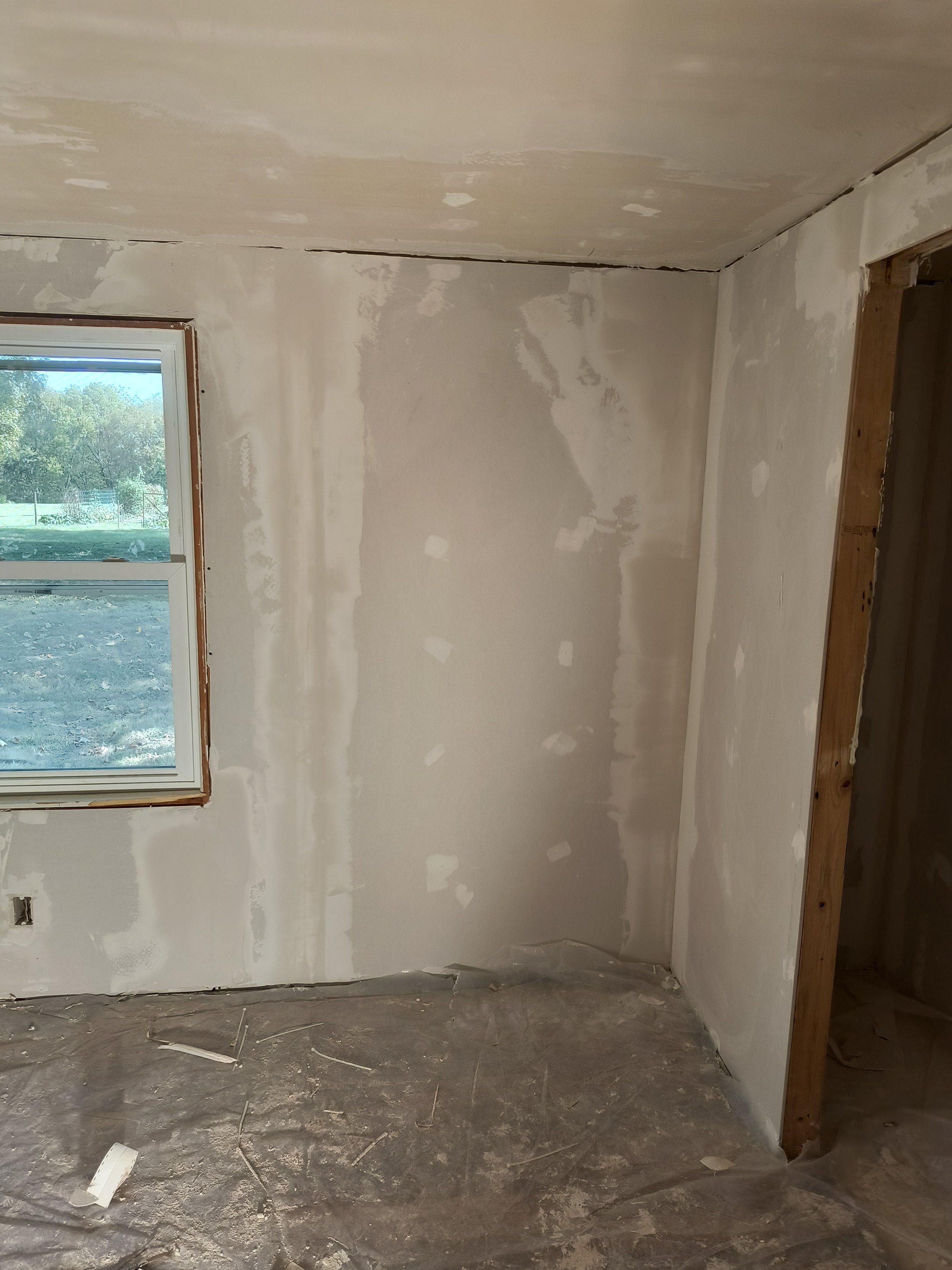 Remodel / Drywall Prep for bedroom