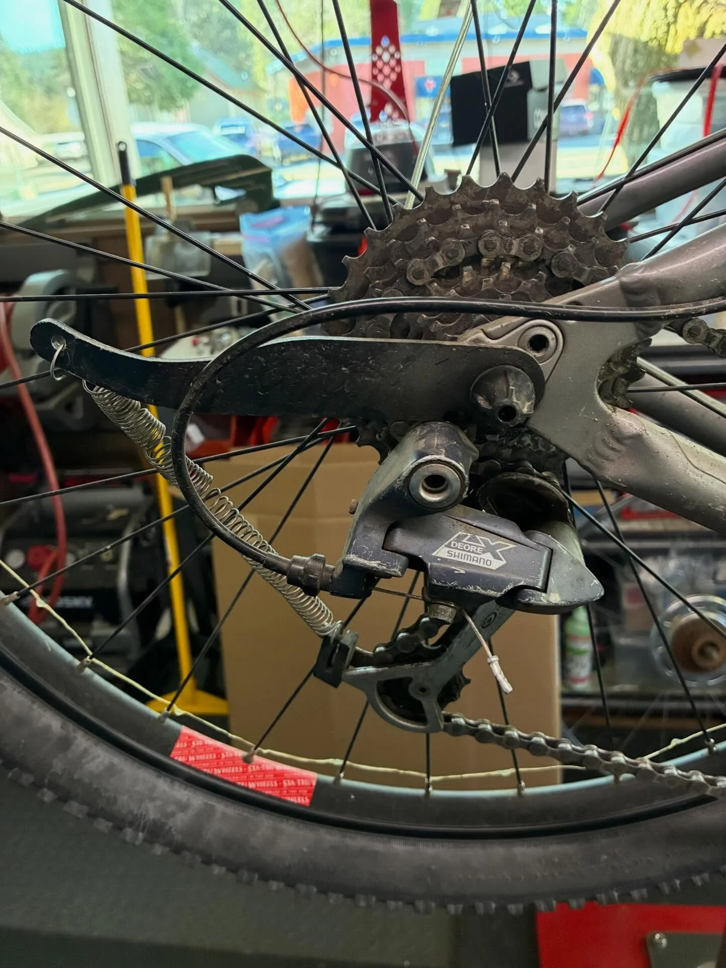 Pre clutch method of keeping the chain from slapping on the chain stay. #oldschoolbikeparts #visitjacksonvilleoregon