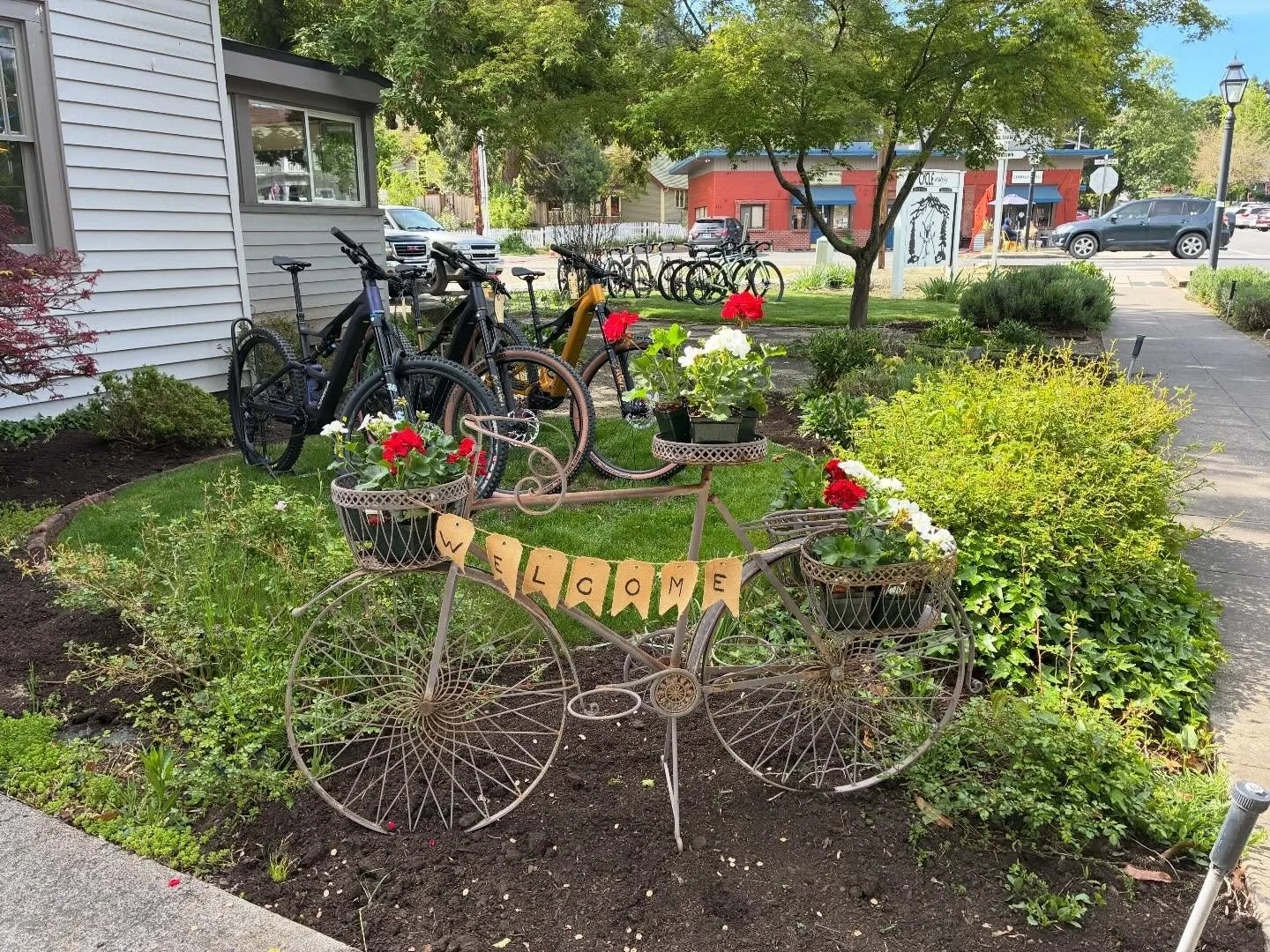 After a day to decompress and reflect. I want to thank everyone for helping us celebrate our Cycle Analysis 30th Anniversary. Sheri wins the toughest rider award for making it the top of Mt Isabelle, which is now being dubbed Mt Hellabelle!🤣 Thank y