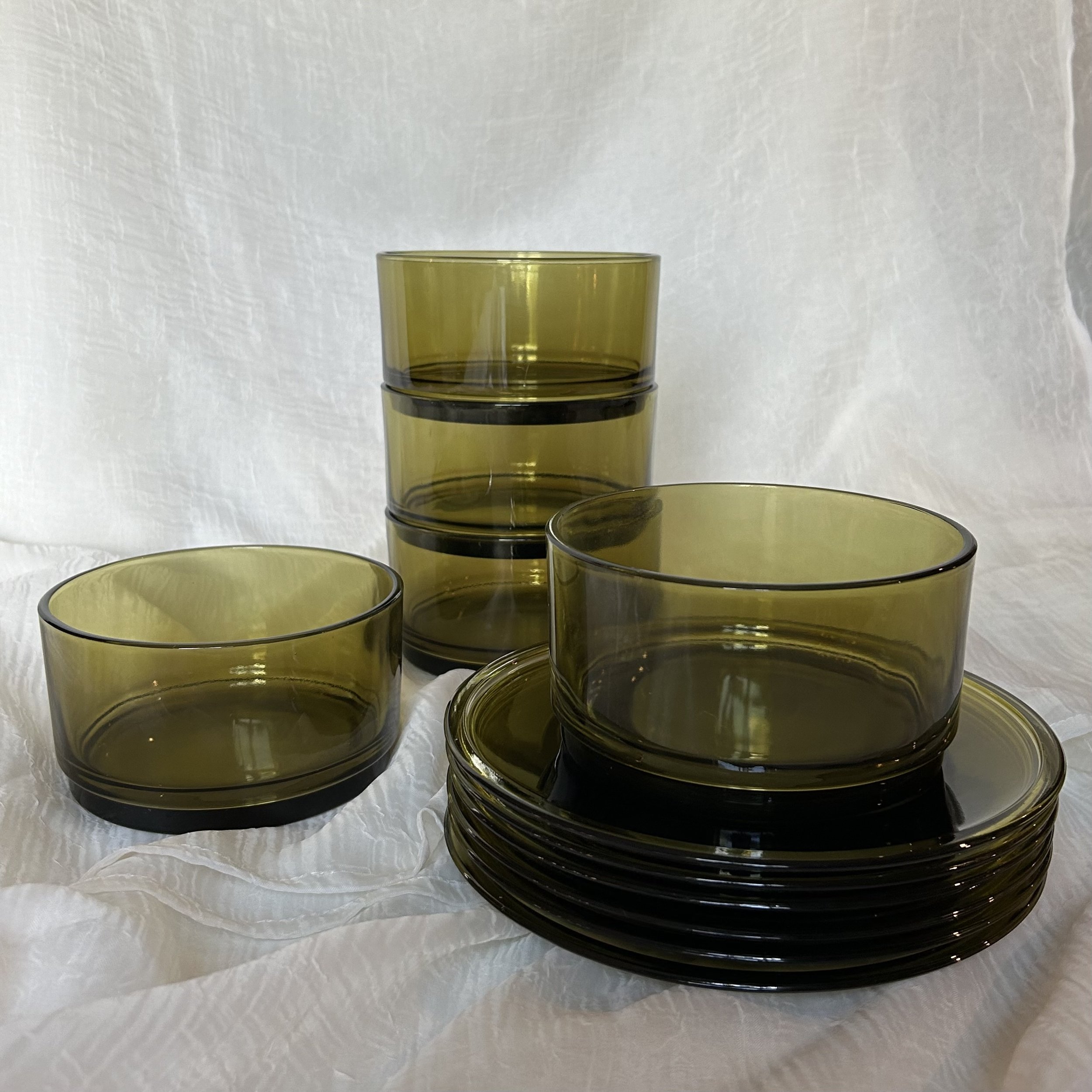 Green Glass Dinner Dish Set