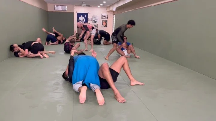 Holidays are over (kind of), now time to get back to work! 

Come train. Learn to grapple, strike, and fight. Make friends, build community. Have fun, become tough.

#bjj #jiujitsu #muaythai #mma #mixedmartialarts #ﬁtness #selfdefense #laopenmat #los