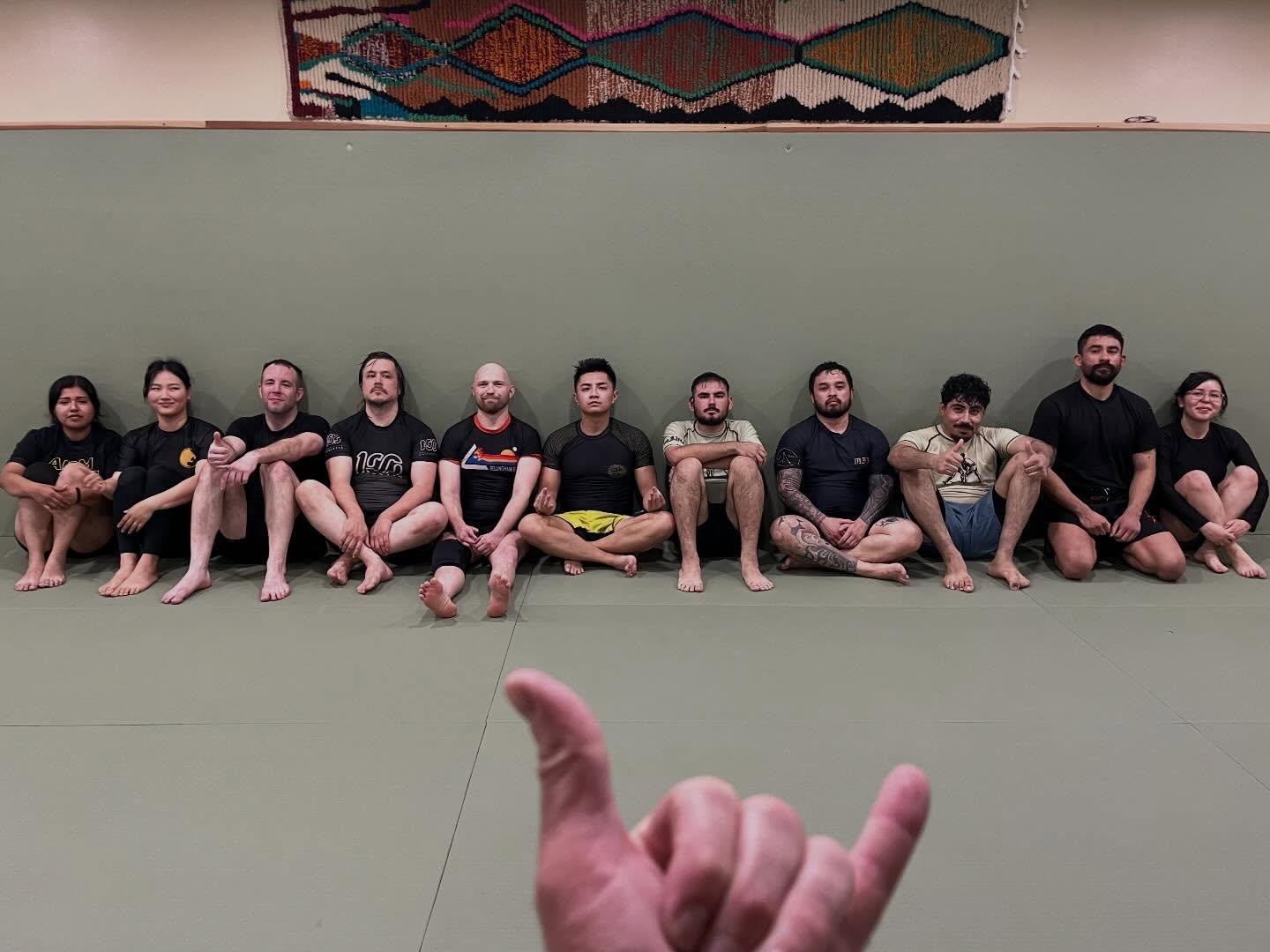 Big crew staying until the end of rounds! It&rsquo;s not easy,  but sparring and working live (positionals, specific training, etc) will greatly increase the pace at which you improve, especially if you work intentionally and think critically about y