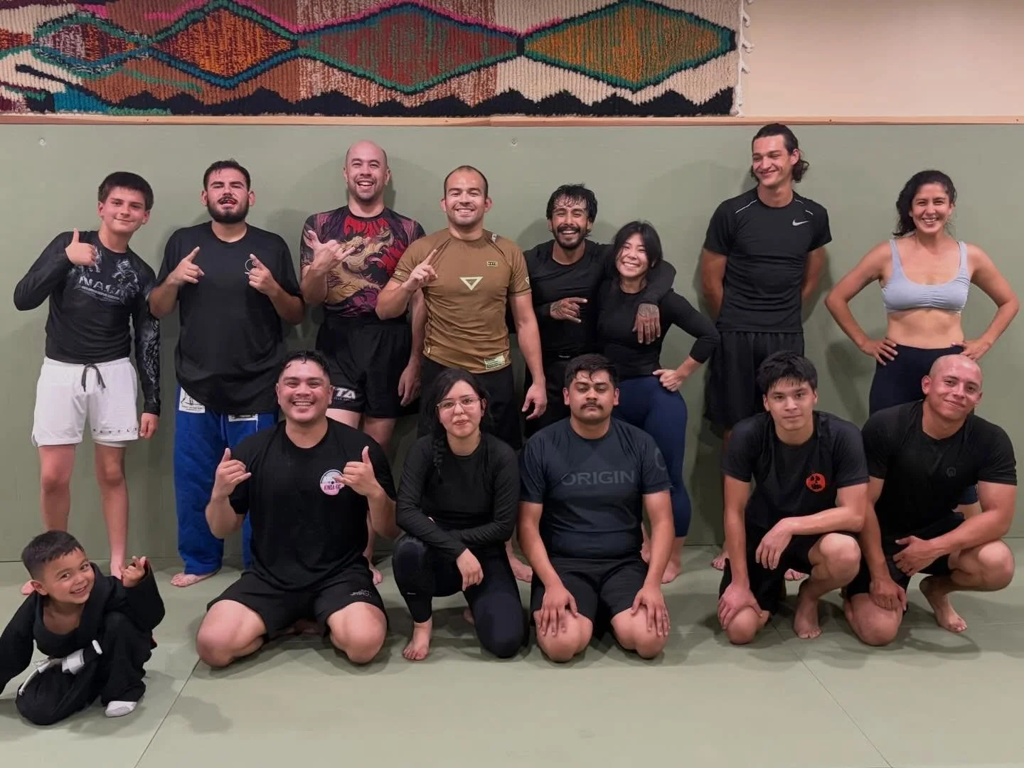 Thank you to Professor Darren for holding it down! 

If you couldn&rsquo;t make it, catch him this Saturday at 12pm, pick his brain about his technical specialities, his success in tournaments, or his thoughts on Lorgar.

#darrendonate #mjjc #jiujits
