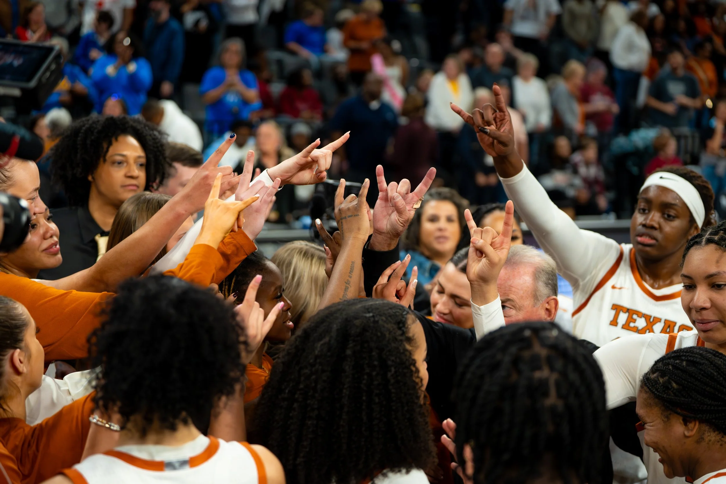 Rori Harmon's Buzzer-Beater Lifts Texas to Players Era Championship Title in Vegas Showdown