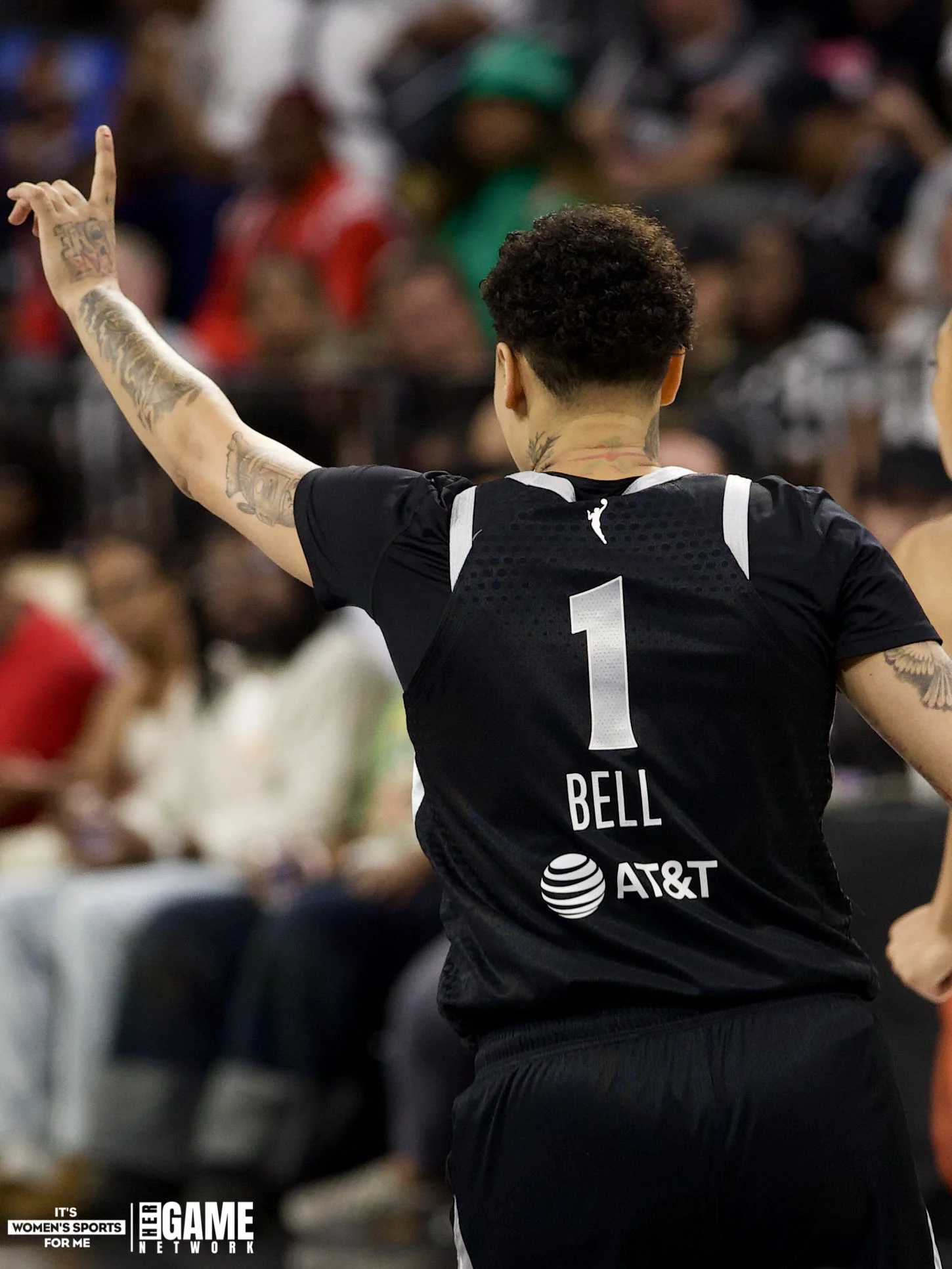 KB is Back: The Aces Re-Sign Kierstan Bell!