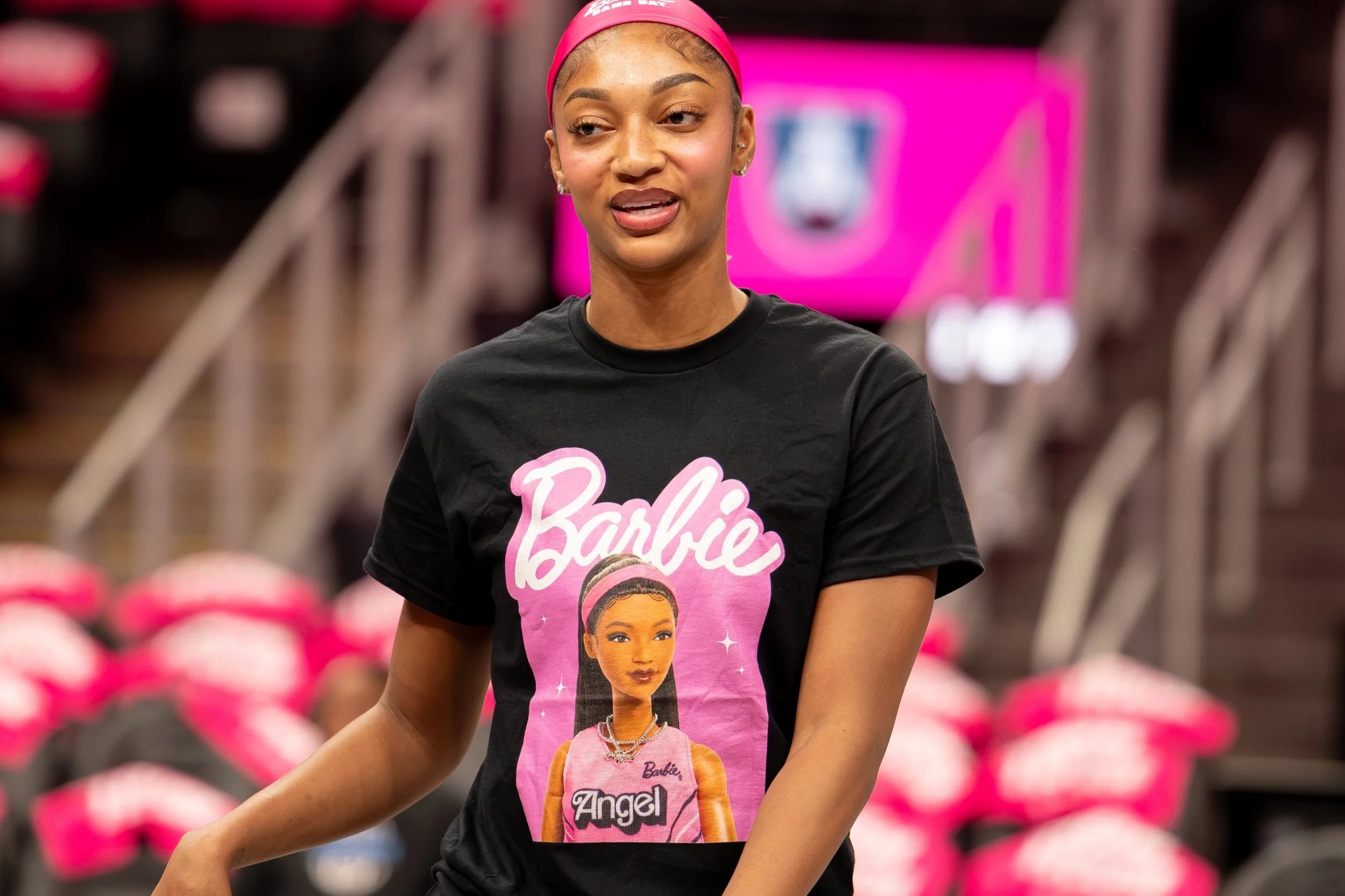 Barbie Night | The Dream Fall to Las Vegas 109-87