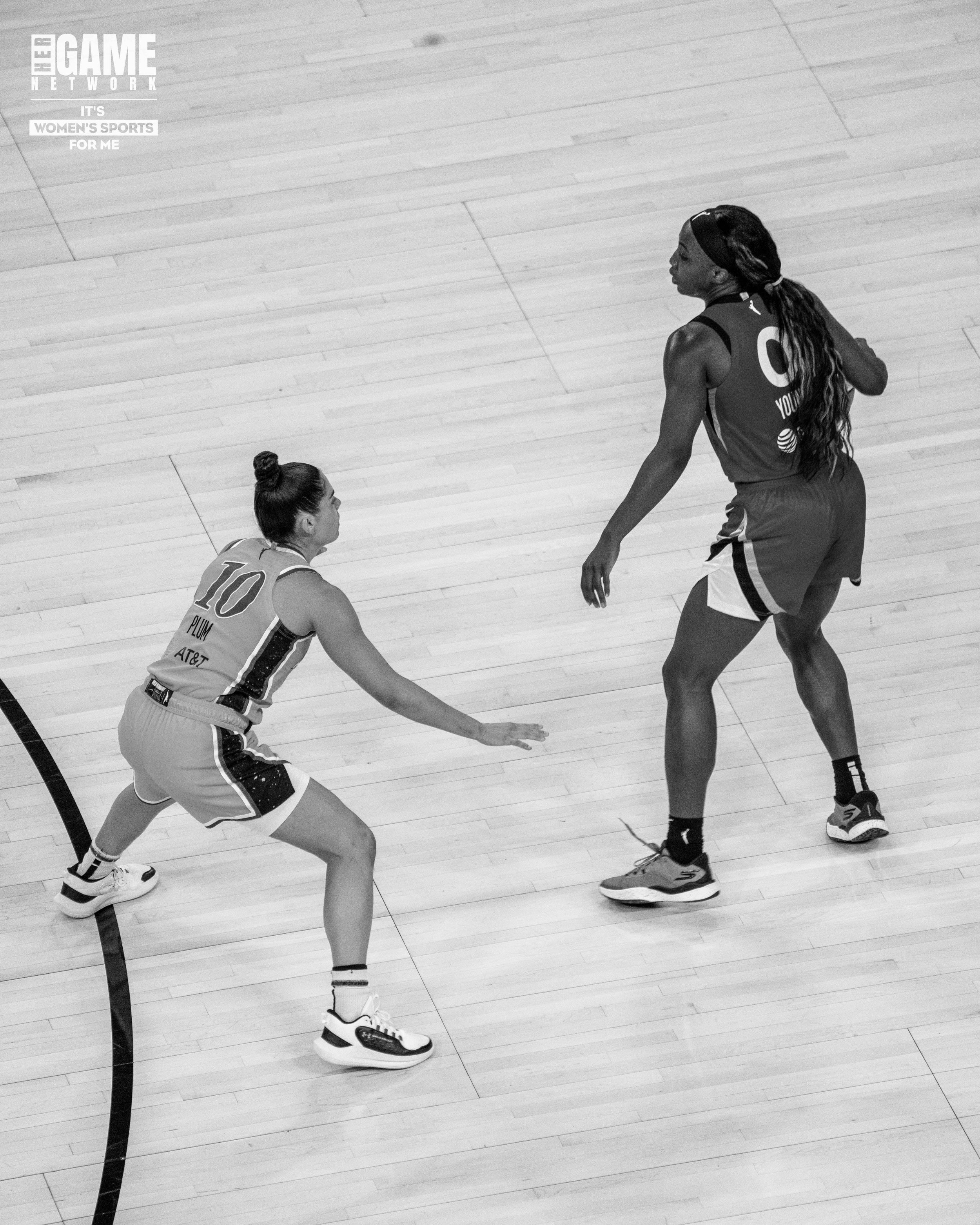 LA Sparks at LV Aces_Michelob ULTRA Arena_5.30.2025_by Alishia Stevens HGN-85.jpg