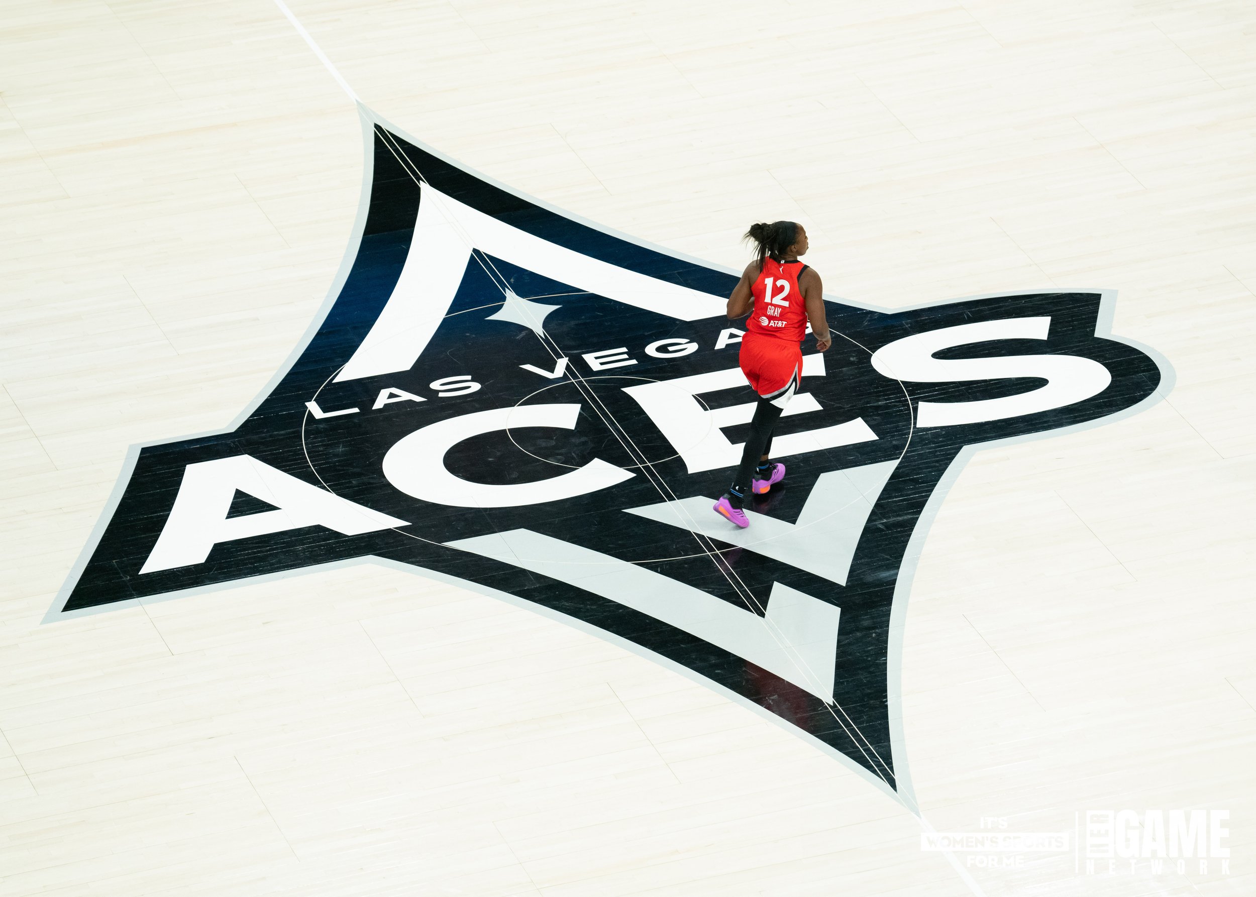 LA Sparks at LV Aces_Michelob ULTRA Arena_5.30.2025_by Alishia Stevens HGN-88.jpg