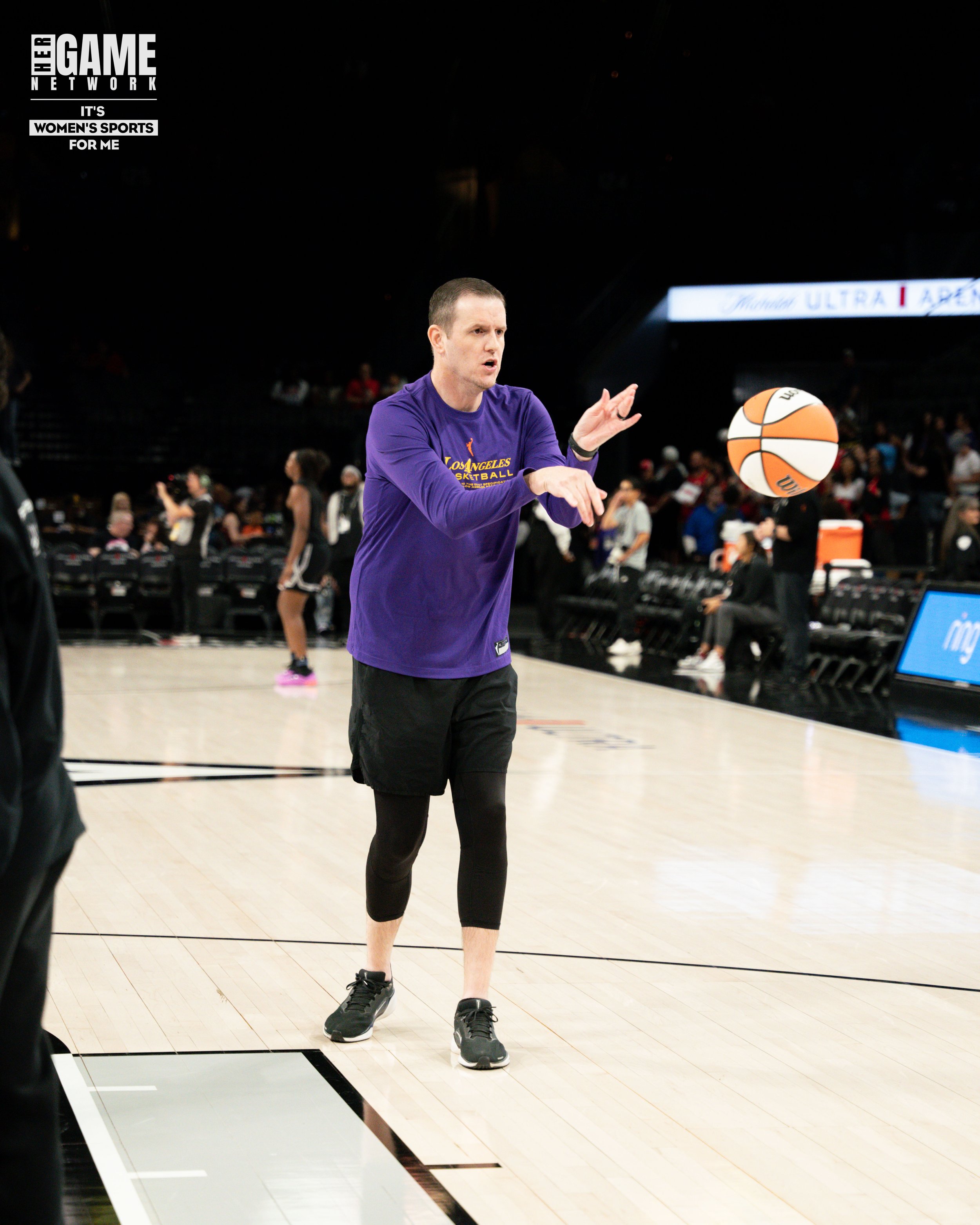 LA Sparks at LV Aces_Michelob ULTRA Arena_5.30.2025_by Alishia Stevens HGN-44.jpg