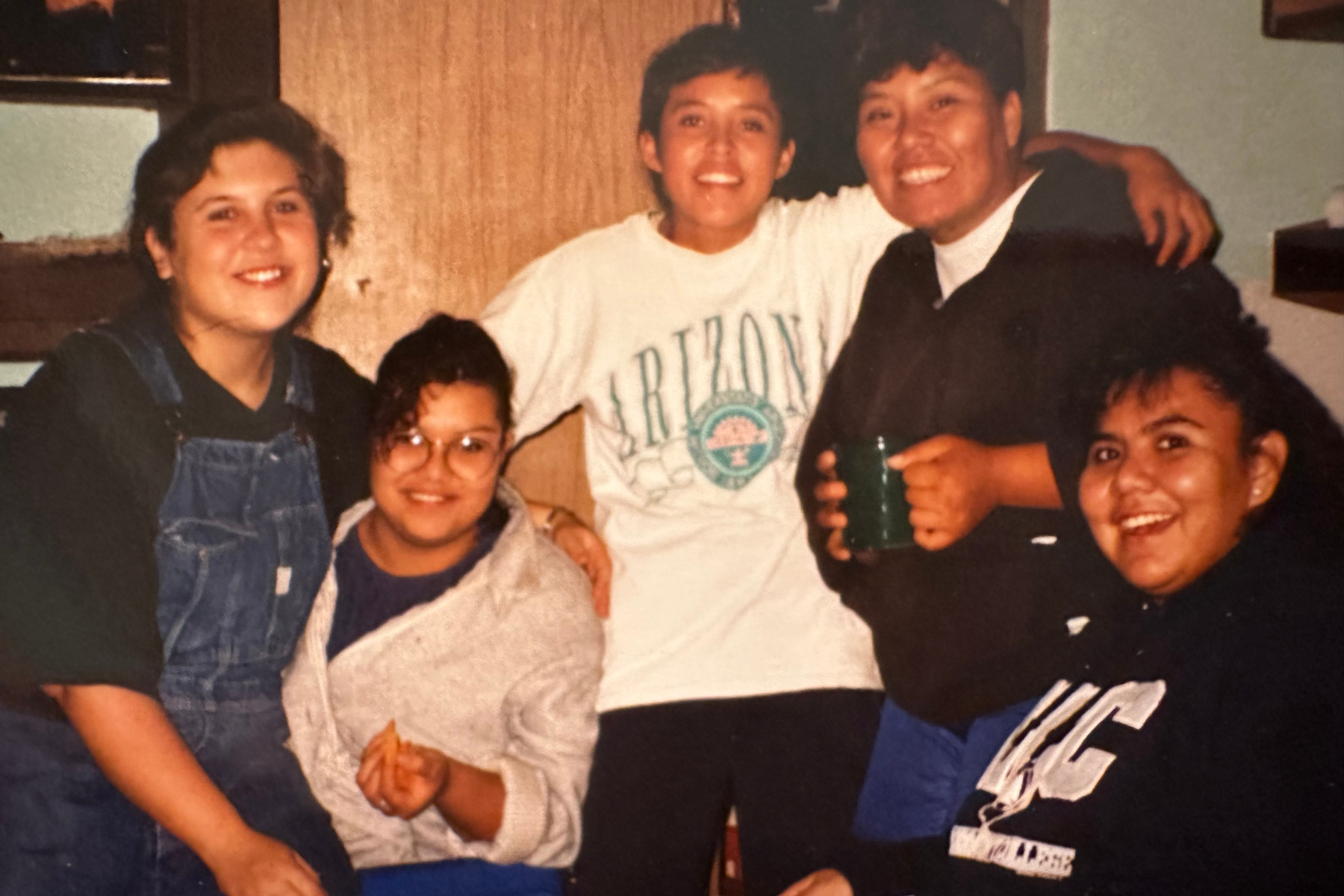 L-R, Suzanne, Emy Nash, Jolene Tallsalt-Robertson, Brooke Oa, Tanya Jim