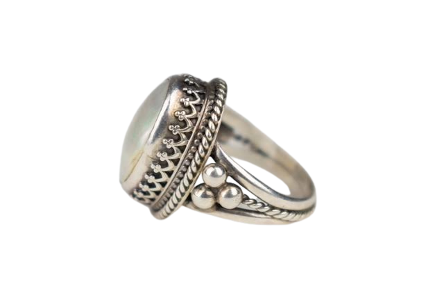 Mabe Pearl Ring - Etta Endito (Navajo)
