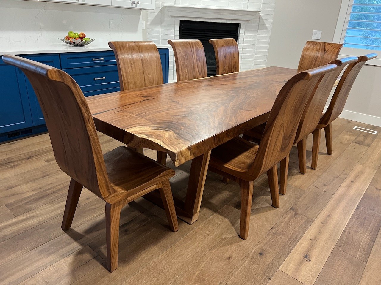 10ft - Live Edge Table
