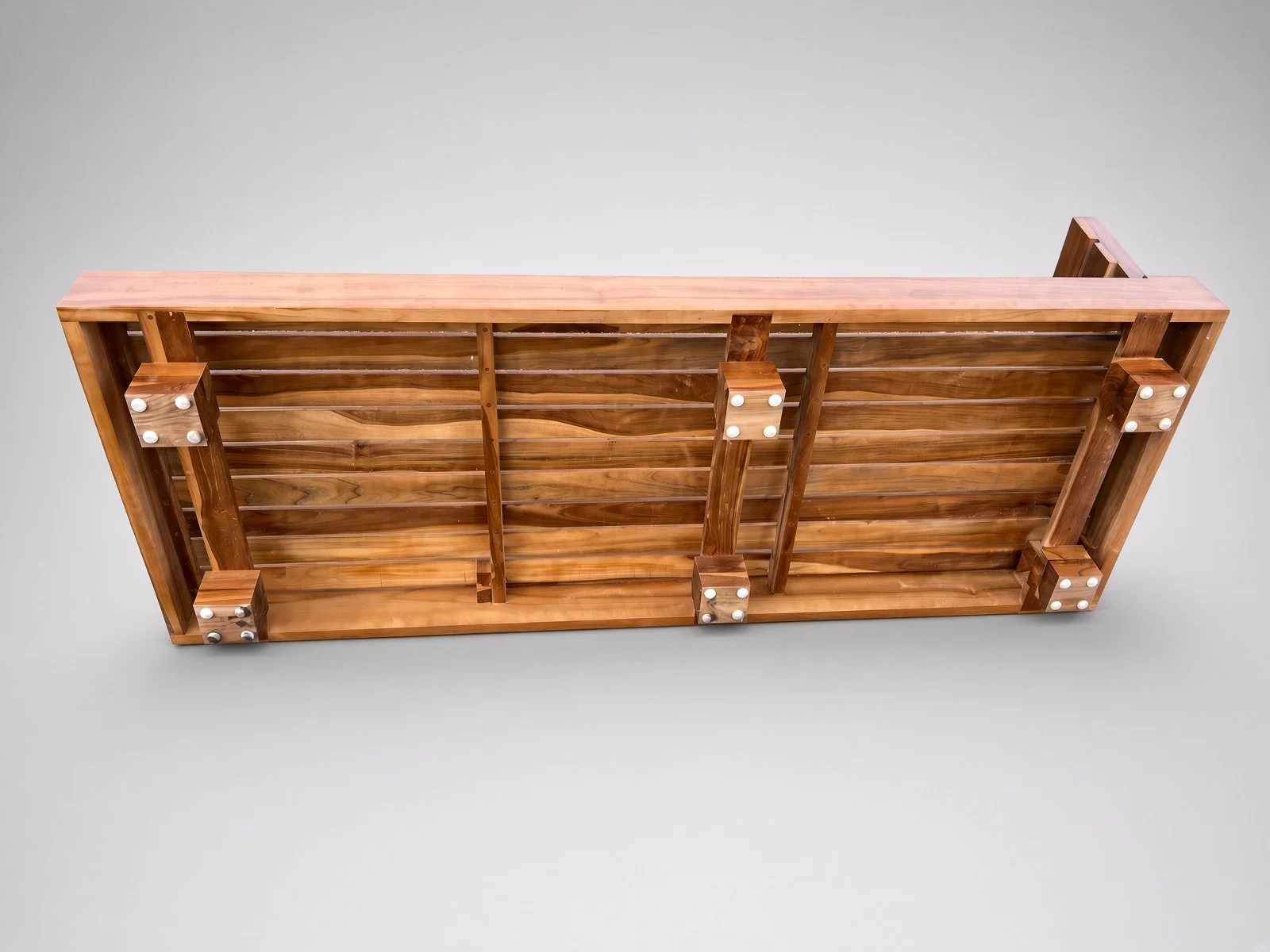 Erota Sofa .4.jpg