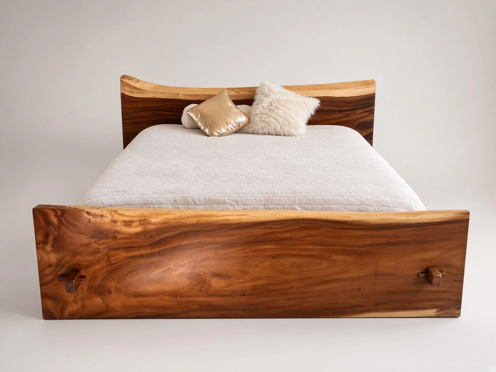 Centuria Bed_1.jpg