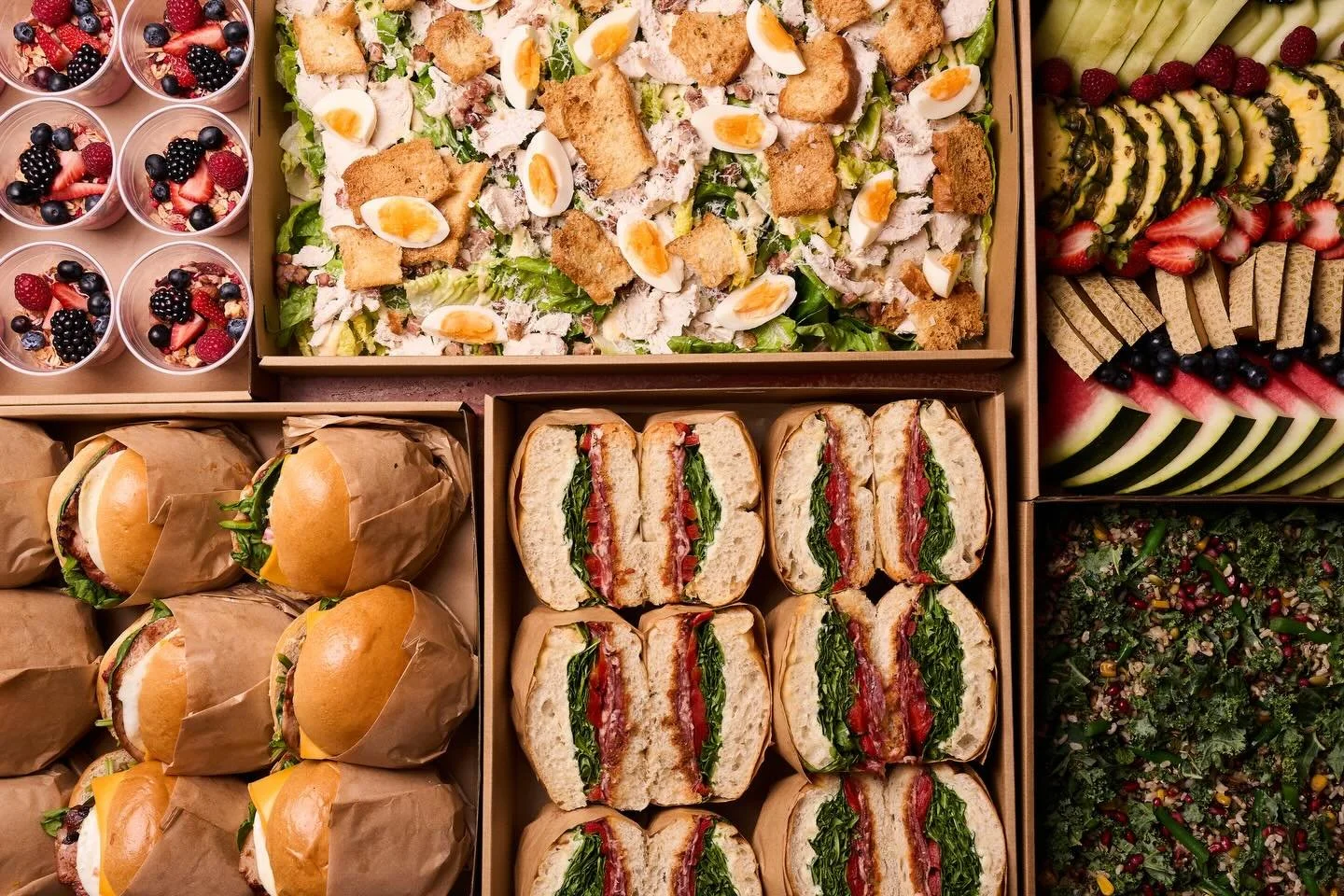 Treat the office to a few delicious Christmas presents before the holidays! Catering in Docklands and Southbank has never looked so good. Head to our website to check out all the options 😎
#docklandsmelbourne #southbankmelbourne