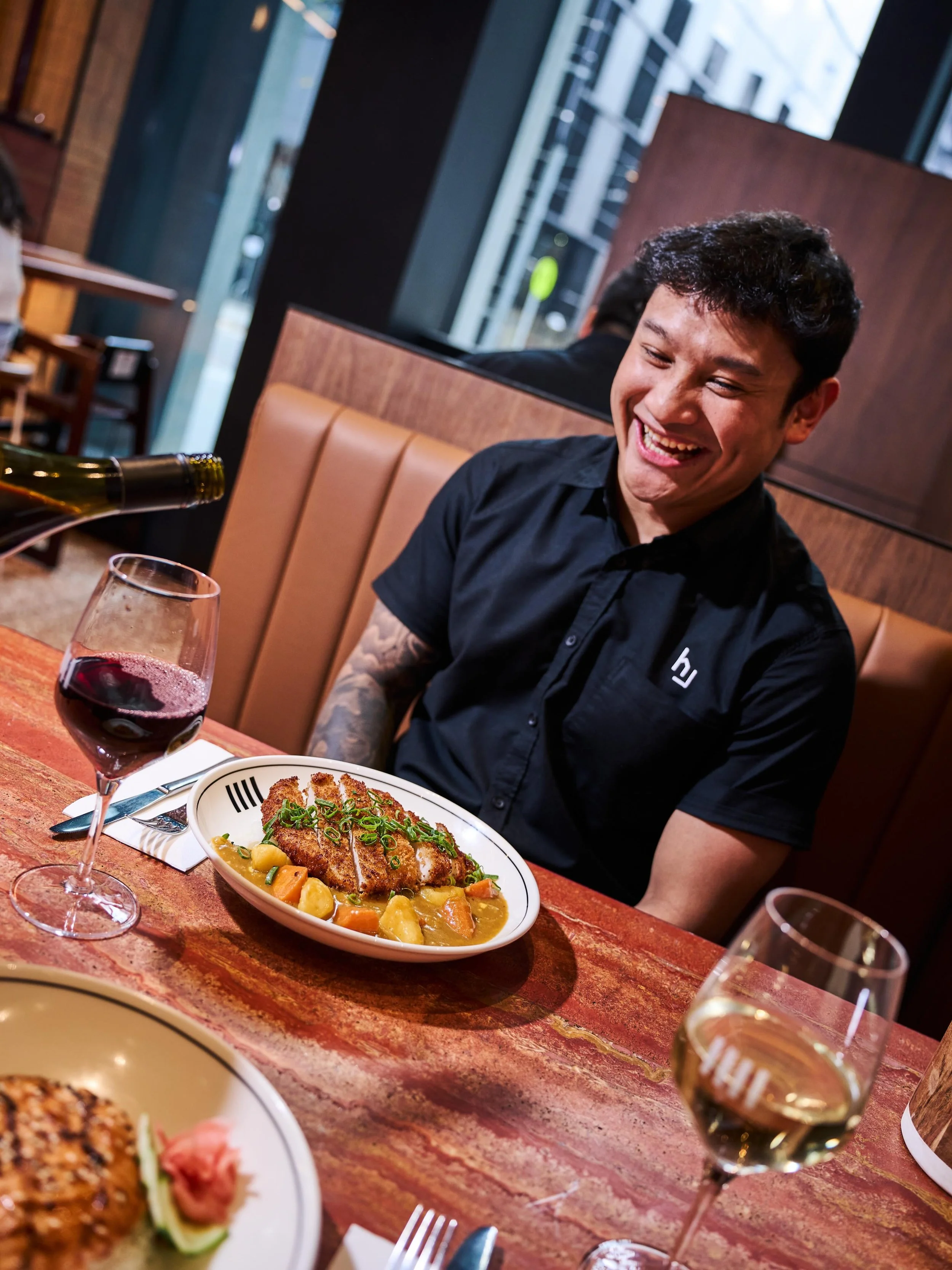 Chicken Katsu Curry - Japanese Style curry with potatoes and carrots served with crispy chicken katsu and steamed japanese rice� 👌

#milkbarathome #docklandsmelbourne #southbankmelbourne