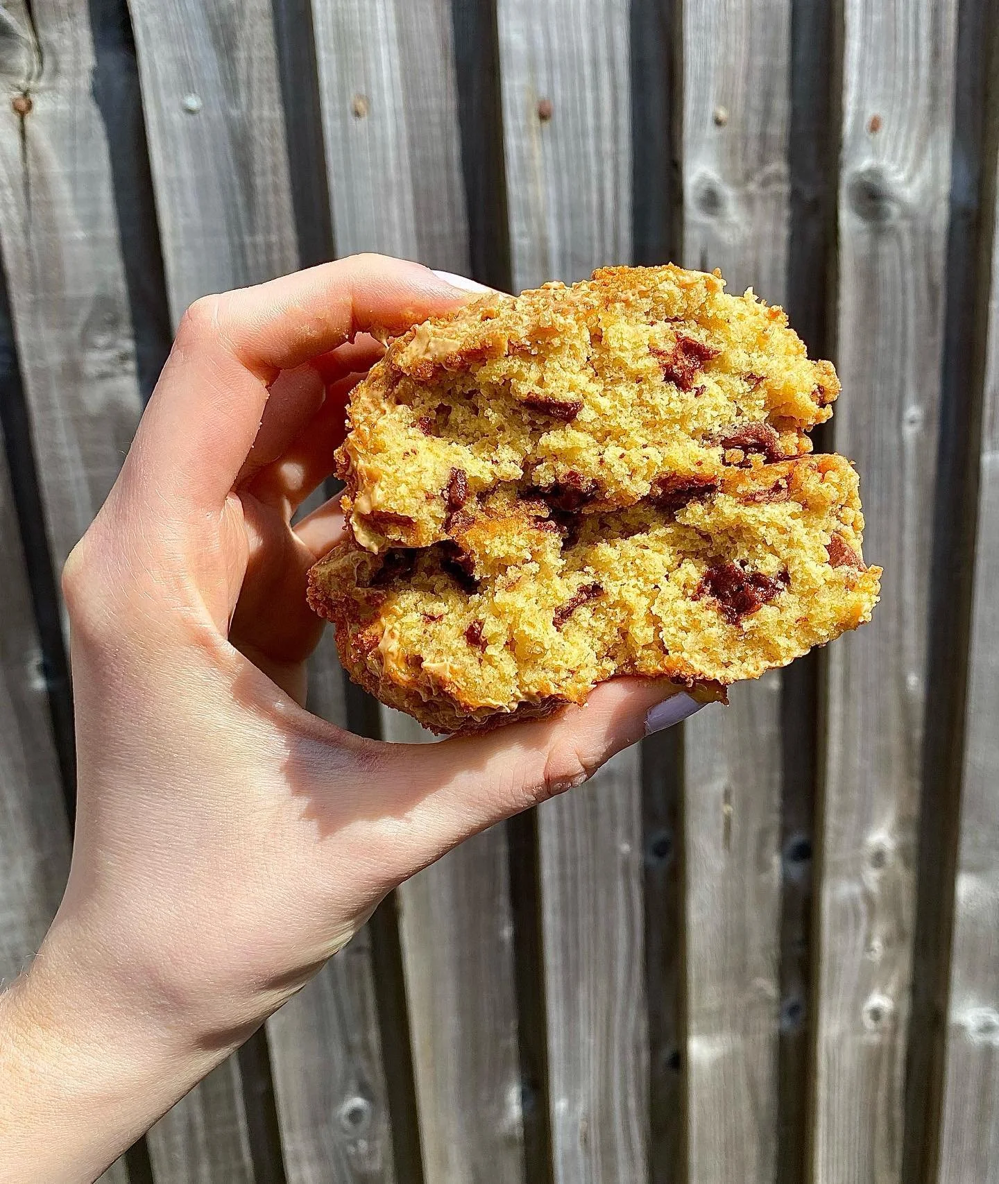 inspired by @levainbakery - it&rsquo;s a big chunky boy 🍪 the og nyc cookie filled with dairy milk chunks then half dunked in biscoff white chocolate and sprinkled with biscoff crumb 🤌🏻 available for postal soon at 25 for 4 + free delivery to anyw