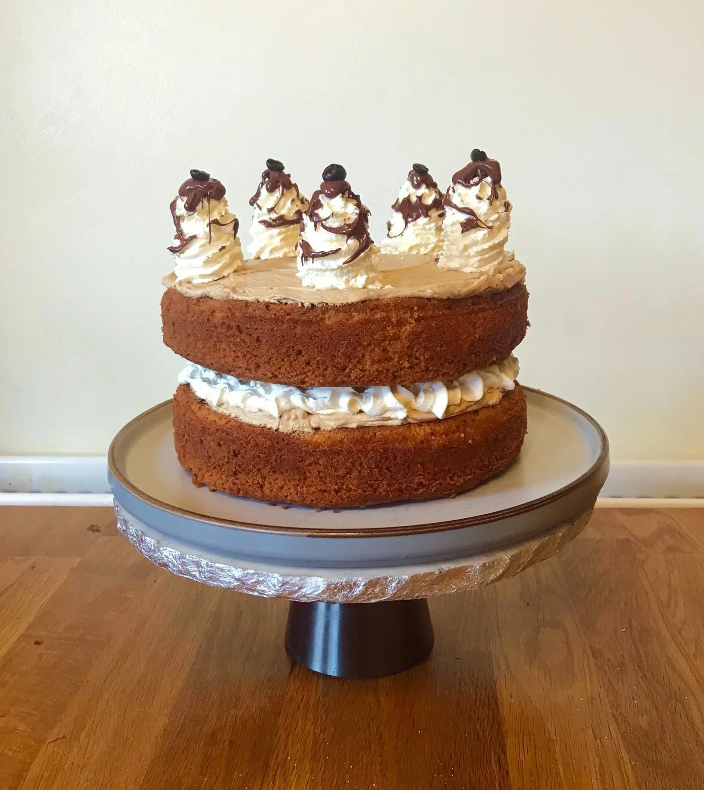 Cake baking therapy is defo a thing 

#nutella #cake #cakesofinstagram #coffeecake