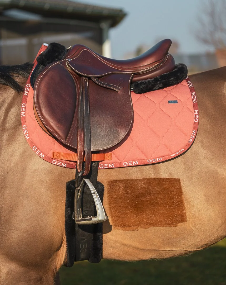 tapis-de-selle-love-gem (4).jpg