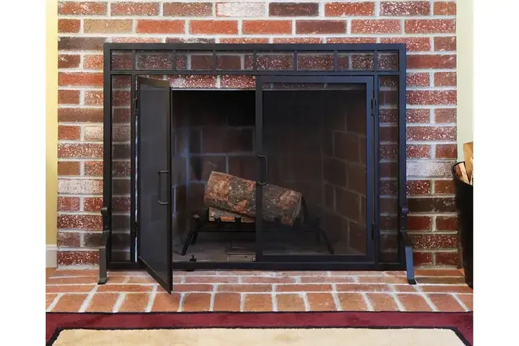 Sidelight Classic Fireplace Screens with Doors in 44" W x 33" H Made from Wrought Iron