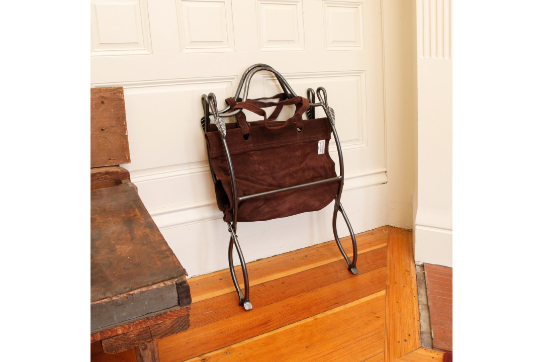 Minimalist Folding Wrought Iron Log Holder with Suede Firewood Carrier – Leaf-End Design