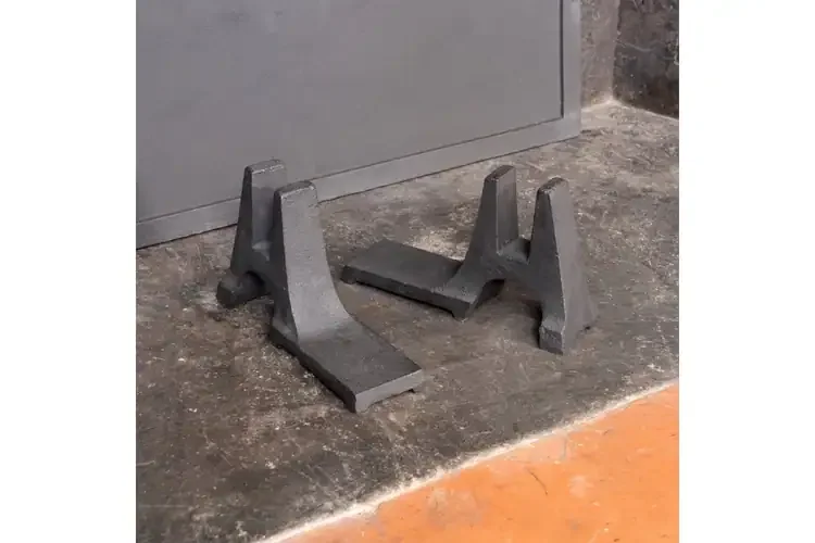 Cast Iron Fireback Supports – Powder-Coated Fireplace Boots (Pair)