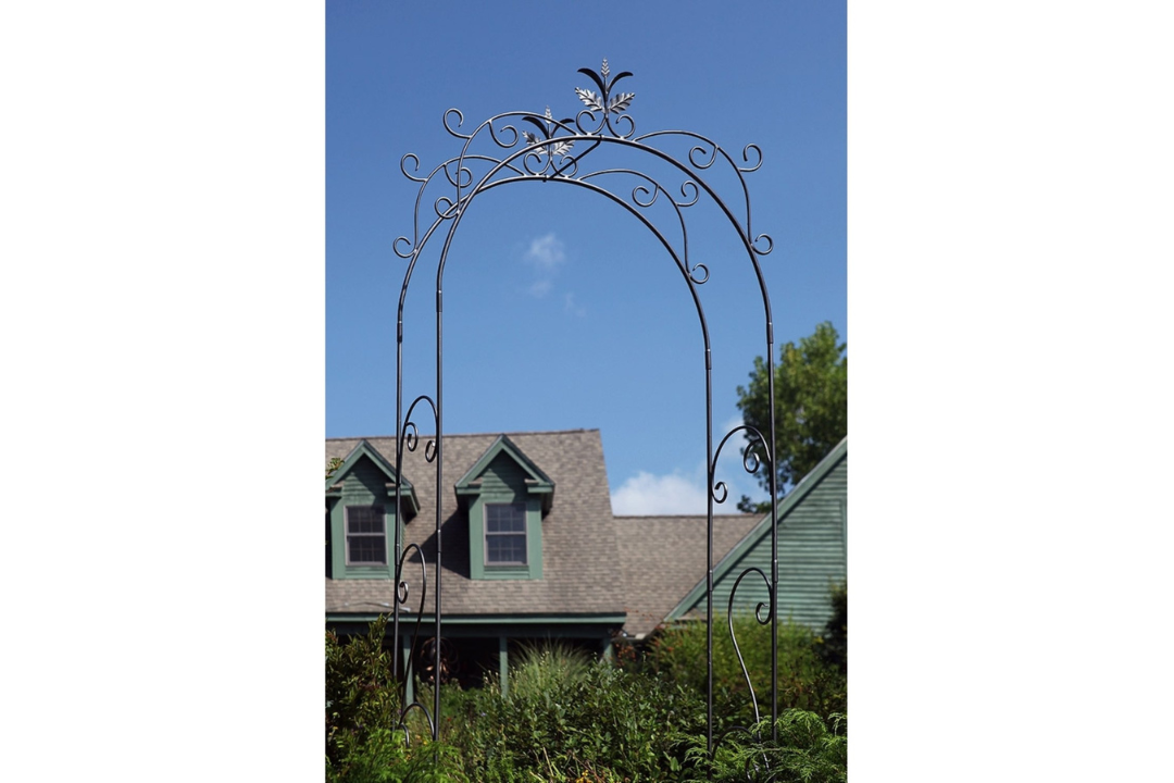 Tuileries Arbor Details