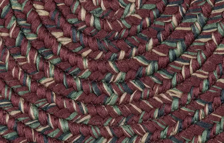 Braided Multicolor Red Reversible Polypropylene Hearth Rug – Goods of the Woods Close Up