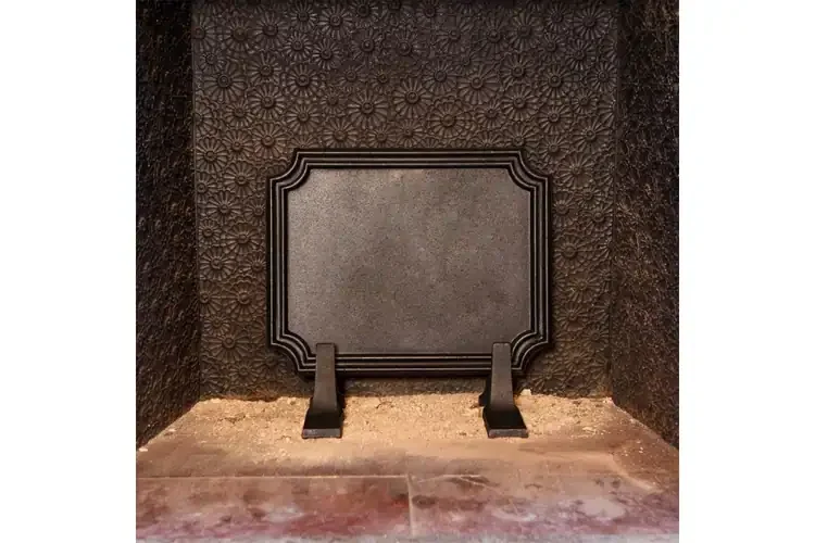 Plain Design Fireback – Cast Iron Fireplace Heat Reflector with Biscuit Corners