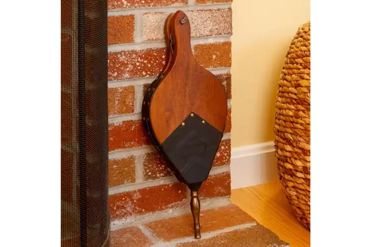 Town & Country Fireplace Bellows – Mango Wood, Leather & Brass