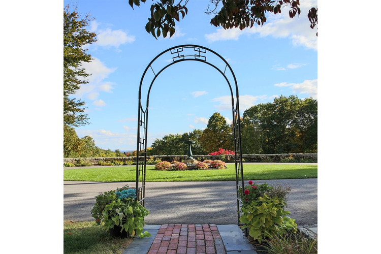 Square-on-Squares Arbor Collection