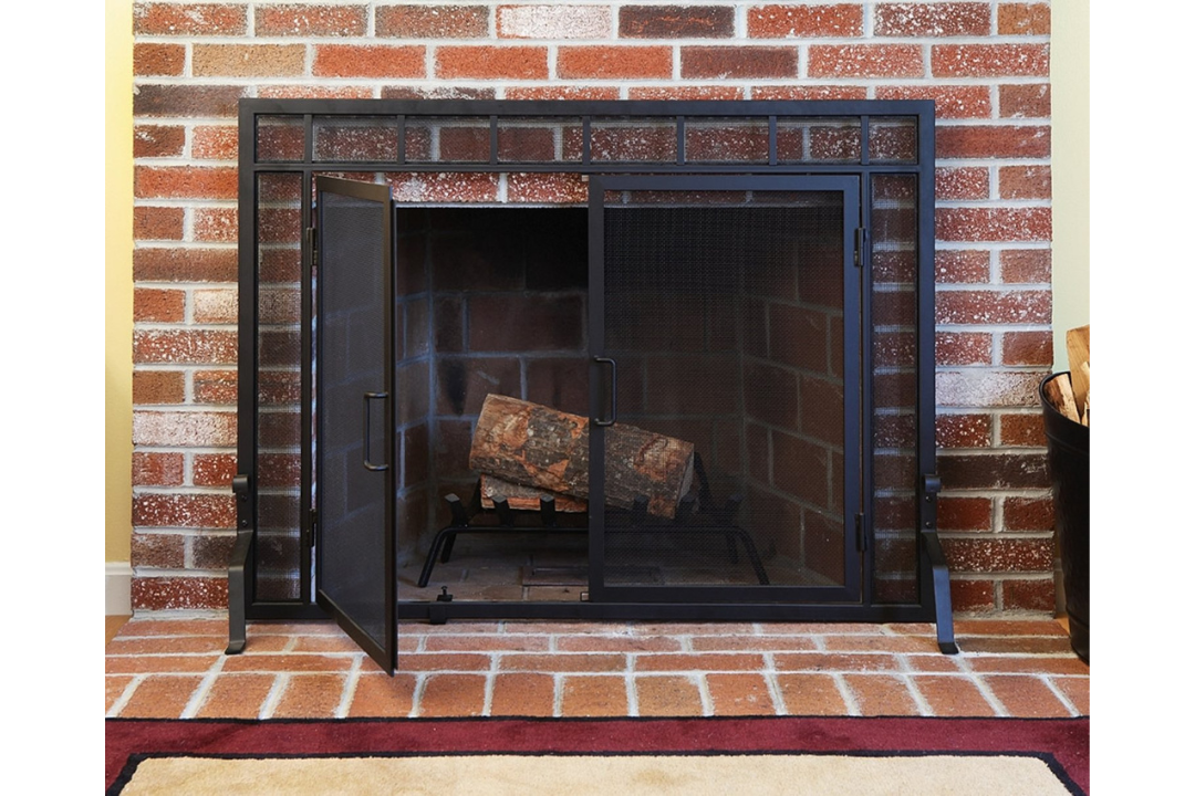 Sidelight Classic Fireplace Screens with Doors in 44" W x 33" H Made from Wrought Iron