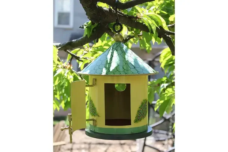 Bastion Birdhouse with Doors