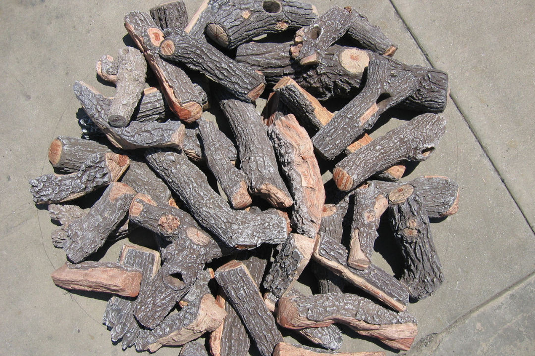 Rasmussen 48" Bark-Split FP48G Fire Pit Gas Logs Top View