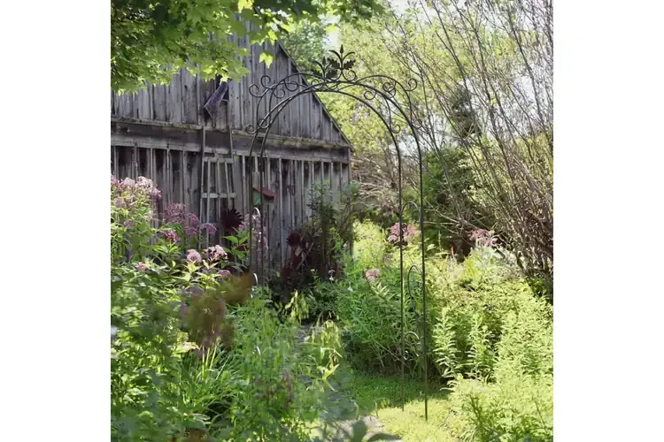 Tuileries Arbor Made From Hand-forged Wrought Iron with a Graphite Powder-coated Finish