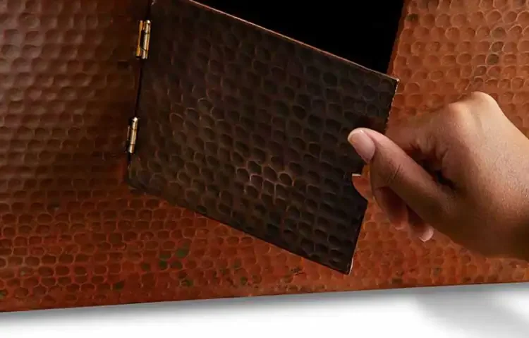 HPC Water Door Access Detail