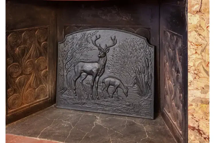 Deer Fireback – Cast Iron Fireplace Insert with Stag and Doe Woodland Scene