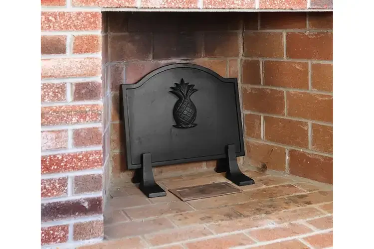 Large Pineapple Fireback – Fireplace Heat Reflector Made of Cast Iron