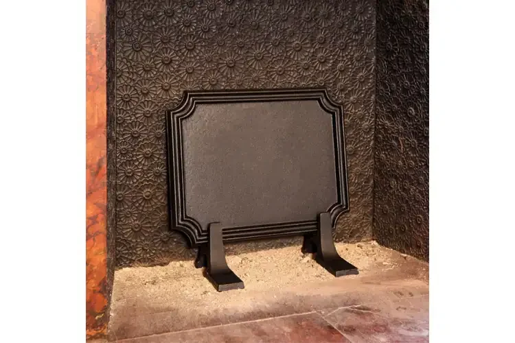 Plain Design Fireback – Cast Iron Fireplace Heat Reflector with Biscuit Corners