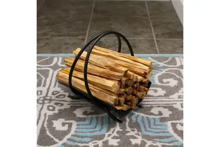 Durable Colonial Fatwood Caddy – Wrought Iron Basket with 4 lbs. of Fatwood