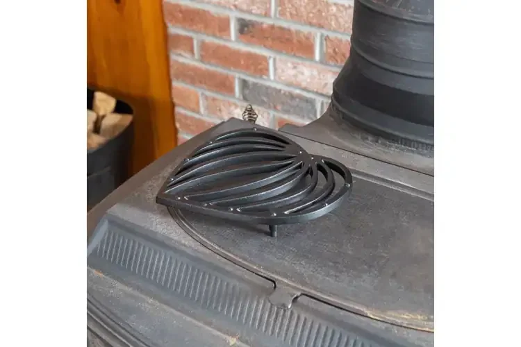 Leaf Wrought Iron Trivets – Set of 2, Cast Iron, Decorative, Heat-Resistant
