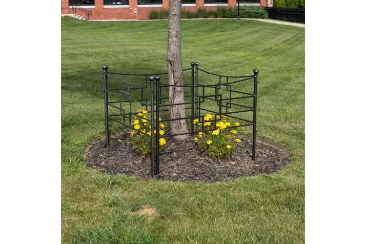 Square-on-Squares Fence Section