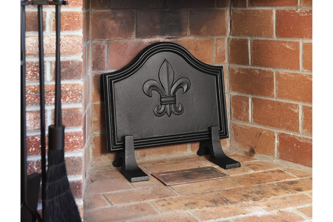 Fleur De Lys Cast Iron Fireback – French-Inspired Fireplace Accent