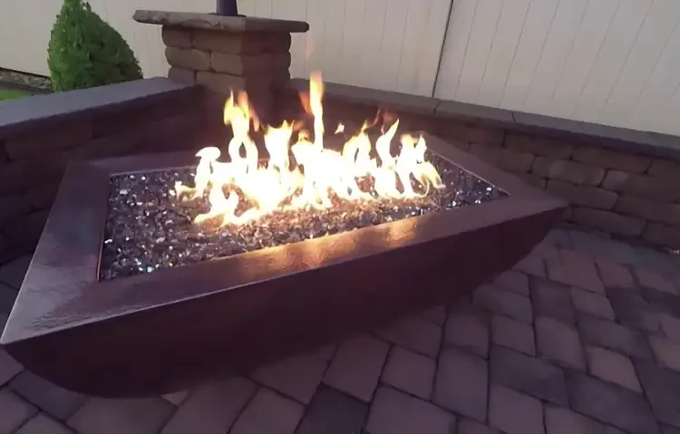 HPC 47" Phoenix H-Burner Series Hammered Copper Bowl