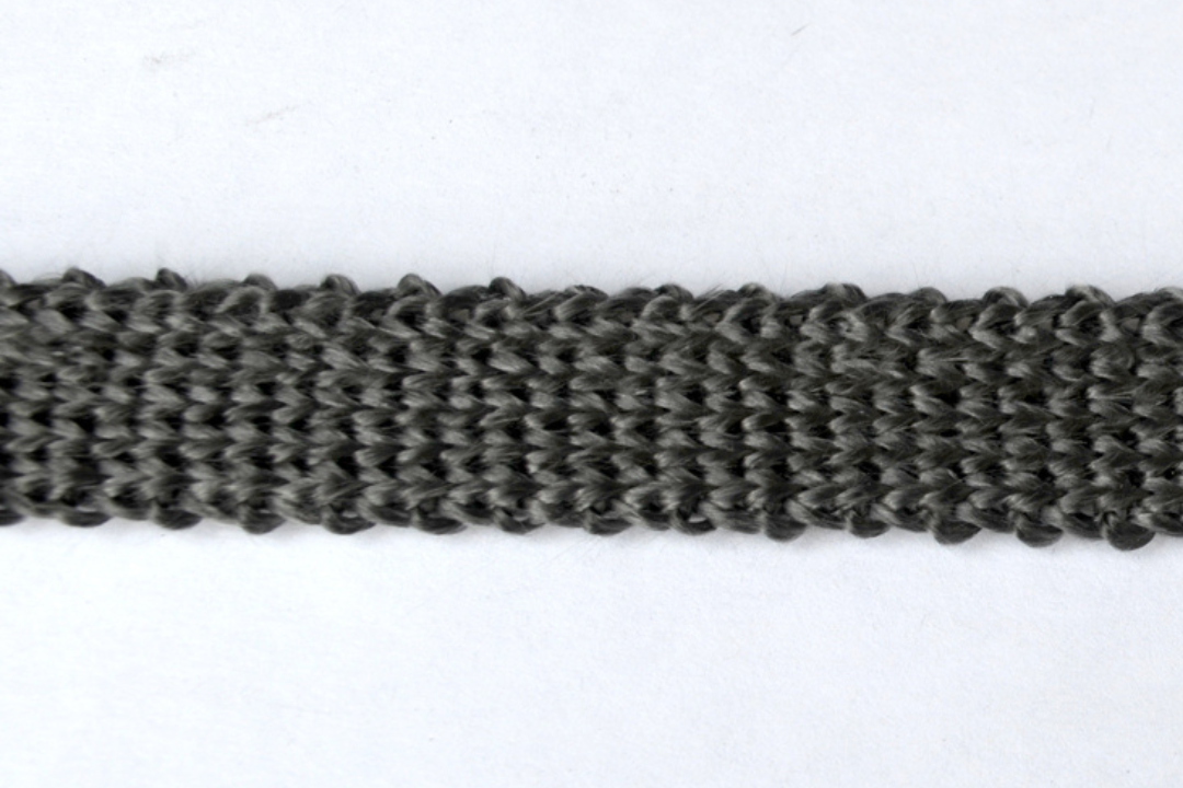 3/4" Black Graphite Wood Stove Tape Gasket | 5 ft and 7 ft Details