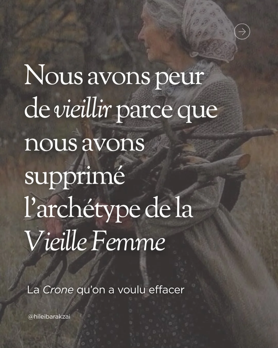 Ce n&rsquo;est pas un hasard si cette figure refait surface en saison du Capricorne.

Le Capricorne n&rsquo;est pas seulement le signe de l&rsquo;ambition.

Il est le lieu du Senex :
l&rsquo;arch&eacute;type de la vieillesse psychique,
de la limite i