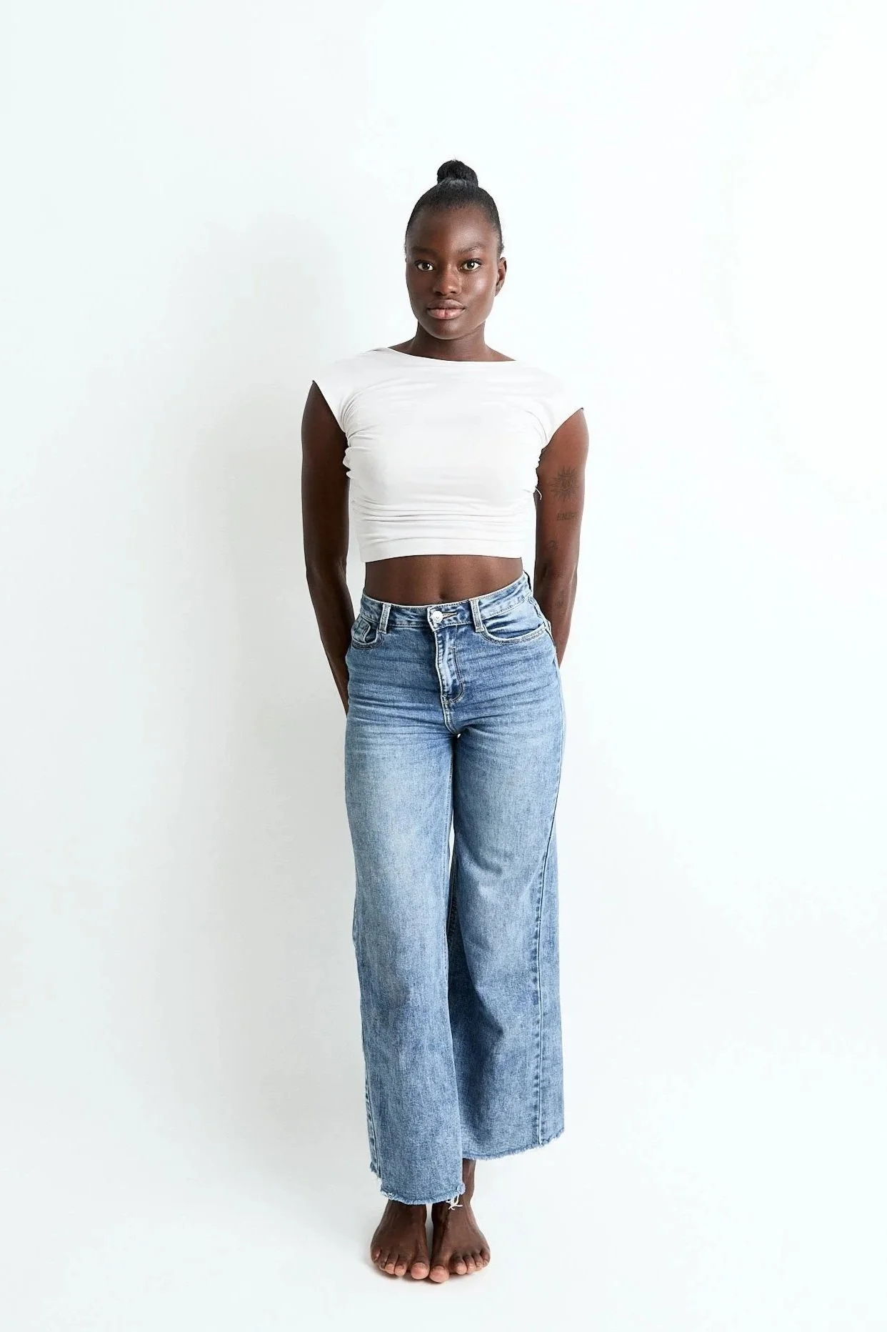 Photo avec cadrage complet du mannequin pour book