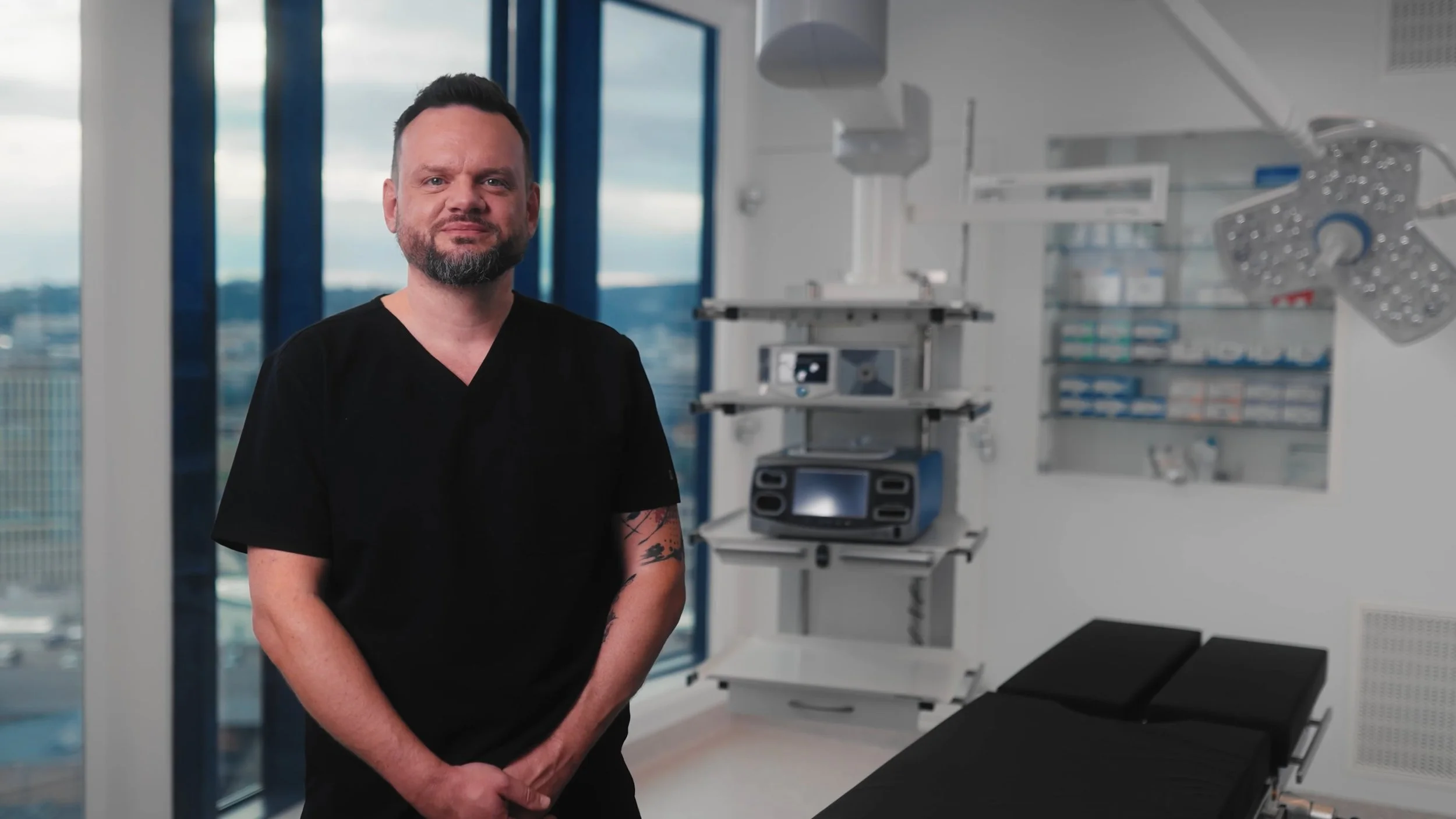 V CLINIC