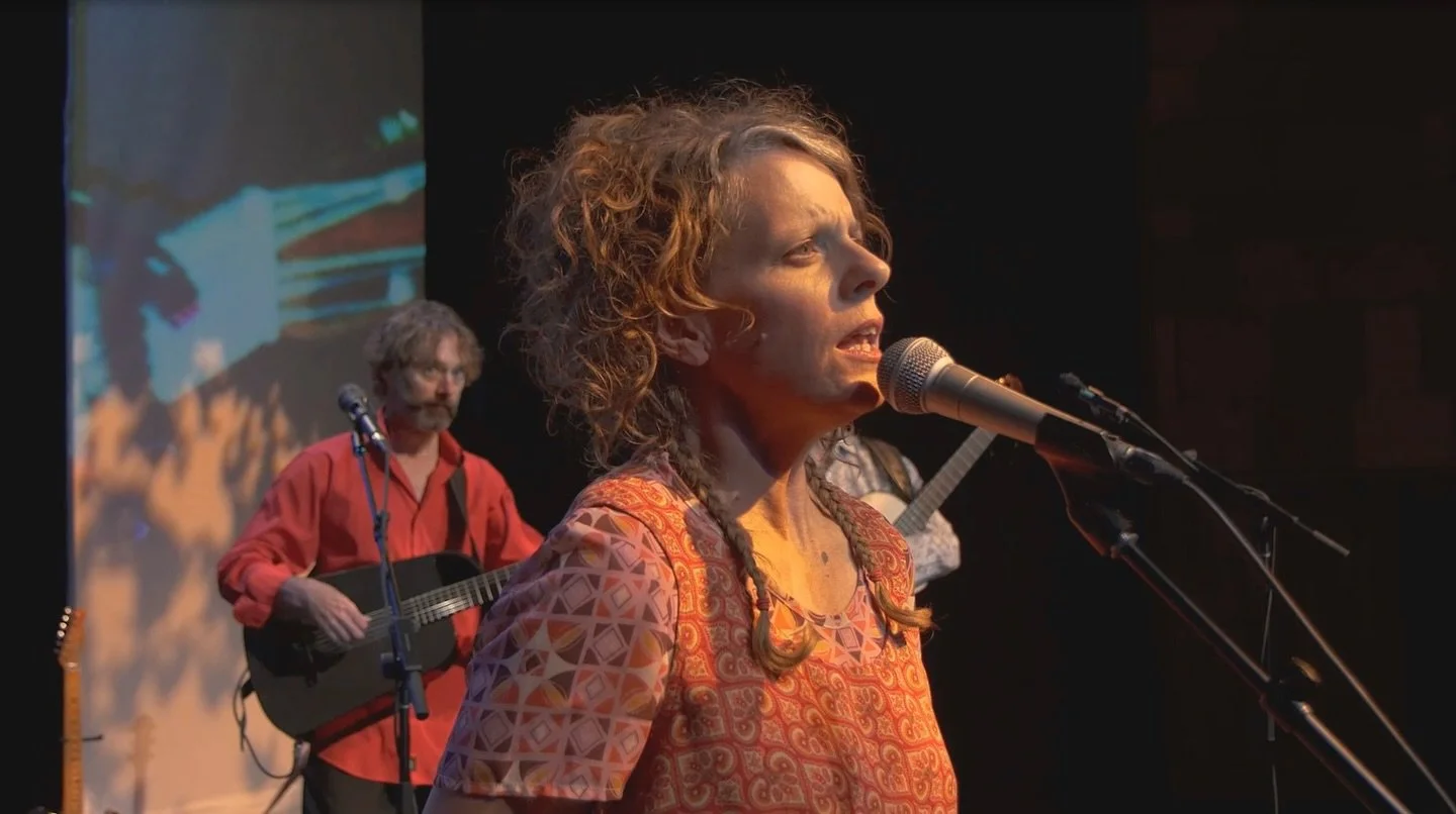 We are delighted to introduce 5 incredible special guest artists that will be accompanying OT and Sultans of String on stage for Orchestra Toronto&rsquo;s &lsquo;Seasonal Celebration with Sultans of String&rsquo;. 

Rebecca Campbell, vocalist
Saskia 