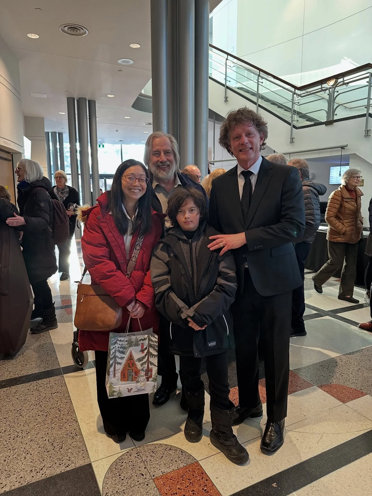 Snapshots from yesterday&rsquo;s concert, including some of the beautiful sketches of us by @usktoronto &amp; Michael and Manfred getting to meet in person! 🎶💜
